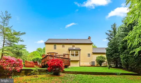 Exterior - 1074 Foxcroft Run, Annapolis, MD 21401 photo 10 of 12