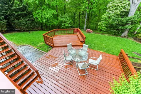 Exterior - 1074 Foxcroft Run, Annapolis, MD 21401 photo 6 of 12