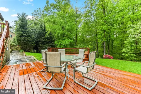 Exterior - 1074 Foxcroft Run, Annapolis, MD 21401 photo 8 of 12