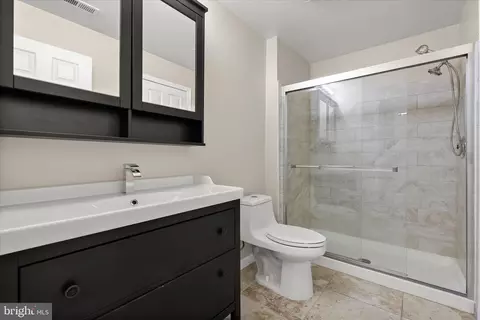 Bath - 3555 Floating Leaf Ln #C201, Laurel, MD 20724 photo 2 of 3