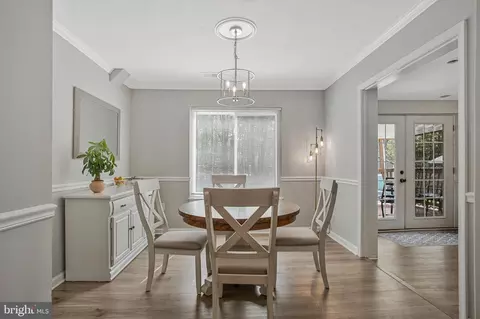 Dining - 114 River Rd, Edgewater, MD 21037 photo 1 of 1