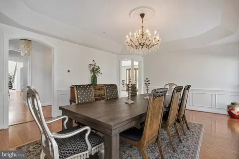 Dining - 27 Hunting Ct, Edgewater, MD 21037 photo 2 of 3