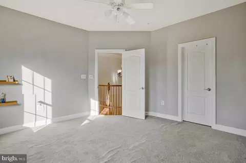 Bedroom - 27 Hunting Ct, Edgewater, MD 21037 photo 8 of 9