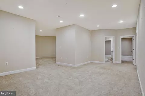 Living - 27 Hunting Ct, Edgewater, MD 21037 photo 5 of 5