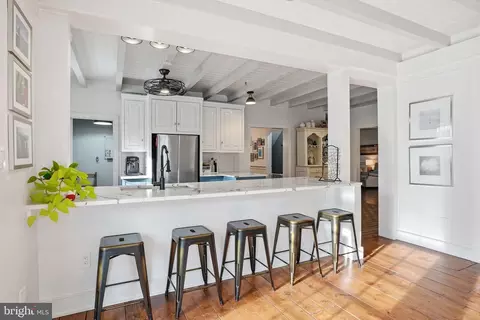 Kitchen - 342 Broadview Ln, Annapolis, MD 21401 photo 5 of 5