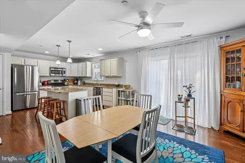 Dining - 1237 Juniper St # A, Shady Side, MD 20764 photo 1 of 1