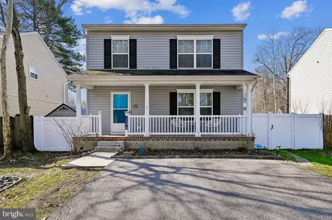 1237 Juniper St # A, Shady Side, MD 20764
