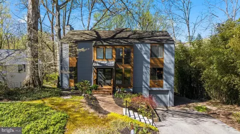 485 Severnside Dr, Severna Park, MD 21146