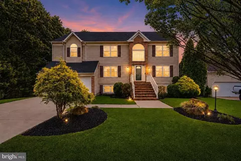 8107 Sagamore Way, Pasadena, MD 21122