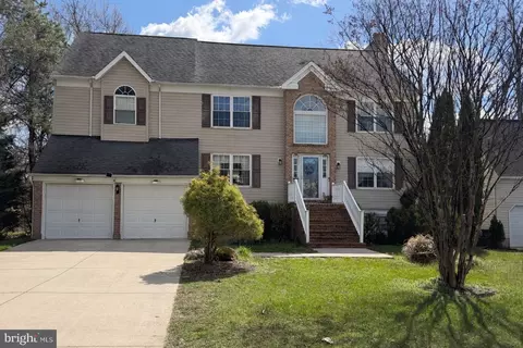 8107 Sagamore Way, Pasadena, MD 21122