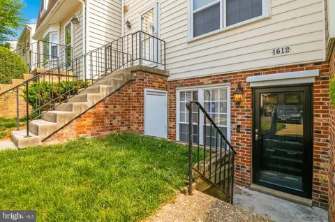 1612 W Bancroft Ln #144, Crofton, MD 21114