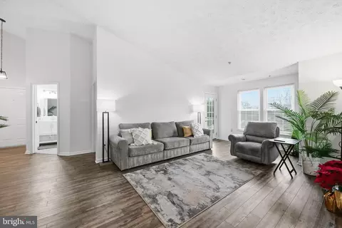 695 Winding Stream Way #301, Odenton, MD 21113
