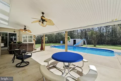 Exterior - 54 Dayton Dr, Pasadena, MD 21122 photo 5 of 29
