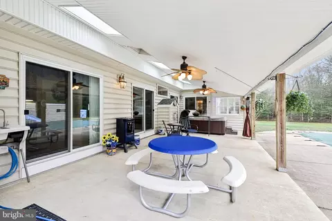 Exterior - 54 Dayton Dr, Pasadena, MD 21122 photo 6 of 29
