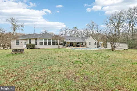 Exterior - 54 Dayton Dr, Pasadena, MD 21122 photo 14 of 29