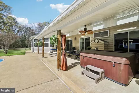 Exterior - 54 Dayton Dr, Pasadena, MD 21122 photo 19 of 29