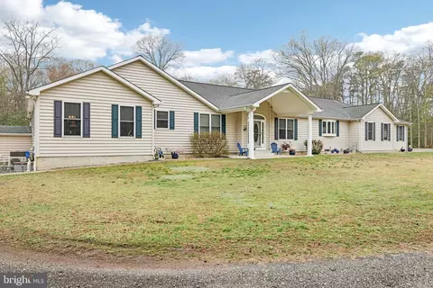 Exterior - 54 Dayton Dr, Pasadena, MD 21122 photo 17 of 29