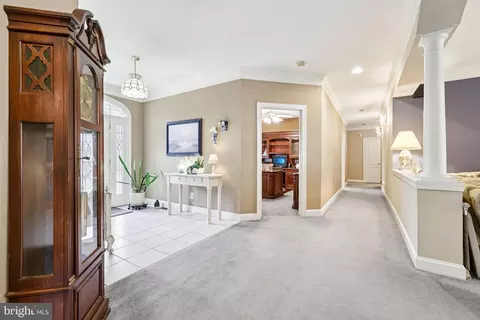 Entry Way - 54 Dayton Dr, Pasadena, MD 21122 photo 3 of 9
