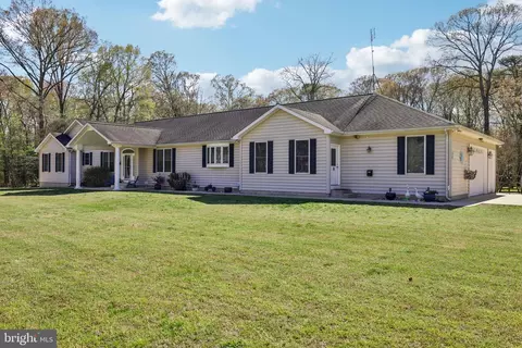 Exterior - 54 Dayton Dr, Pasadena, MD 21122 photo 15 of 29