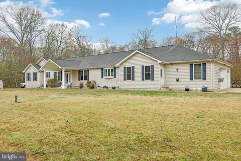 54 Dayton Dr, Pasadena, MD 21122