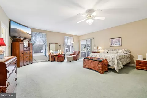 Bedroom - 54 Dayton Dr, Pasadena, MD 21122 photo 1 of 8