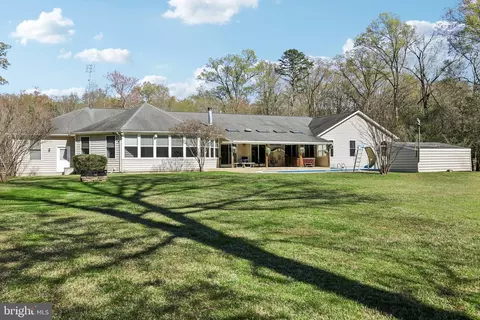 Exterior - 54 Dayton Dr, Pasadena, MD 21122 photo 23 of 29