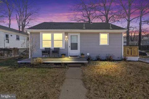 1923 Ridgeville Rd, Edgewater, MD 21037