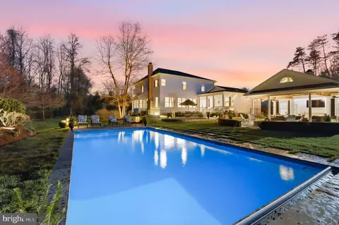 Exterior - 1292 Spa Rd, Annapolis, MD 21403 photo 15 of 21