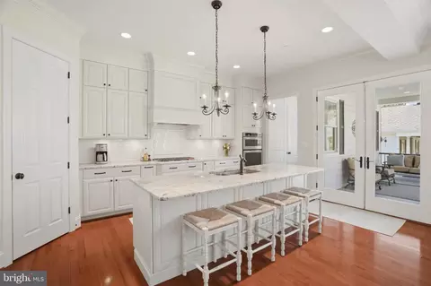 Kitchen - 1292 Spa Rd, Annapolis, MD 21403 photo 2 of 2