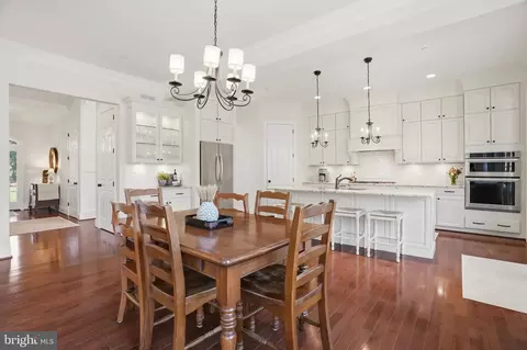 Dining - 1292 Spa Rd, Annapolis, MD 21403 photo 3 of 3