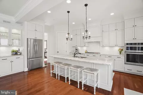 Kitchen - 1292 Spa Rd, Annapolis, MD 21403 photo 1 of 2