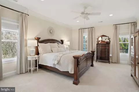 Bedroom - 1292 Spa Rd, Annapolis, MD 21403 photo 1 of 7