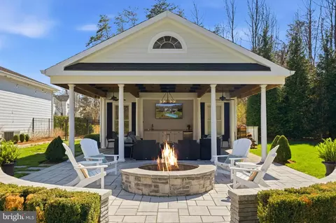 Exterior - 1292 Spa Rd, Annapolis, MD 21403 photo 12 of 21