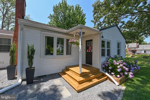 Exterior - 1509 Callaway Dr, Shady Side, MD 20764 photo 3 of 14