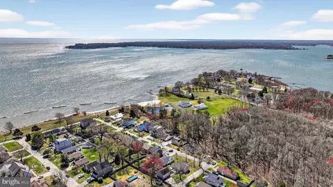 View/Area - 118 Elliott Pl, Edgewater, MD 21037 photo 8 of 21