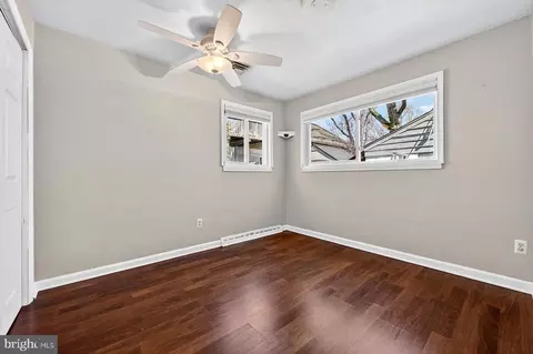 Bedroom - 118 Elliott Pl, Edgewater, MD 21037 photo 2 of 2