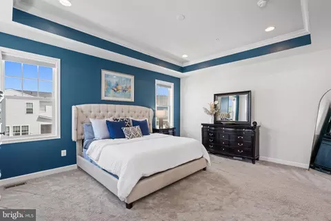 Bedroom - 2916 Quarry Cir, Odenton, MD 21113 photo 2 of 9