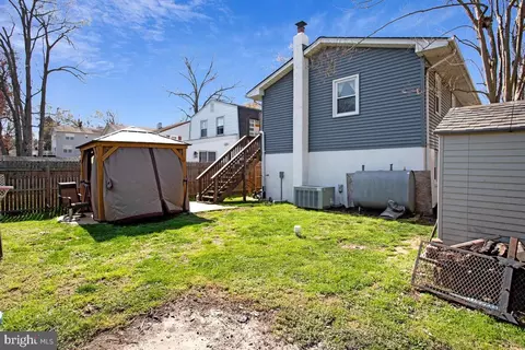 Exterior - 1615 Ruxton Rd, Edgewater, MD 21037 photo 9 of 9