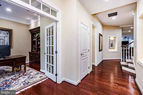 Entry Way - 306 Grindstone Dr, Arnold, MD 21012 photo 1 of 10