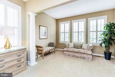 Entry Way - 306 Grindstone Dr, Arnold, MD 21012 photo 8 of 10