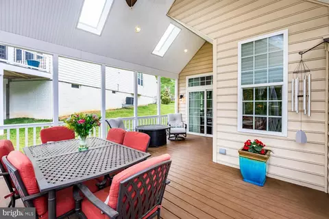 Exterior - 306 Grindstone Dr, Arnold, MD 21012 photo 3 of 9