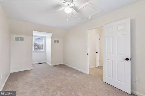 Bedroom - 327 Walton Ave, Baltimore, MD 21225 photo 1 of 5