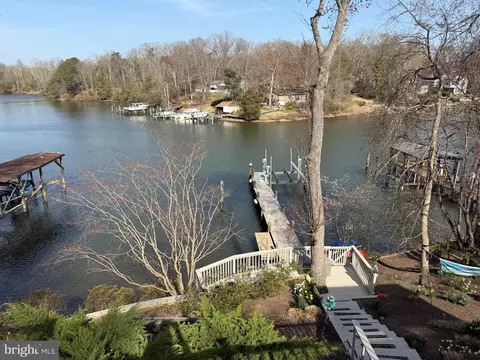 View/Area - 1526 Park Ln, Pasadena, MD 21122 photo 1 of 4