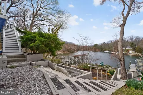Exterior - 1526 Park Ln, Pasadena, MD 21122 photo 11 of 14