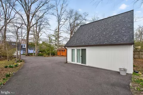 Exterior - 1526 Park Ln, Pasadena, MD 21122 photo 14 of 14