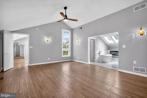 Other - 1526 Park Ln, Pasadena, MD 21122 photo 6 of 25