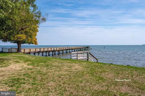 View/Area - 626 Clark Ave, Deale, MD 20751 photo 2 of 3
