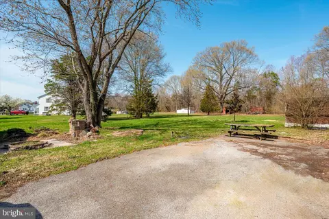 Exterior - 626 Clark Ave, Deale, MD 20751 photo 8 of 11