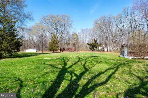 Exterior - 626 Clark Ave, Deale, MD 20751 photo 7 of 11