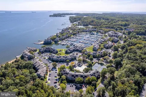 2108 Chesapeake Harbour Dr #201, Annapolis, MD 21403